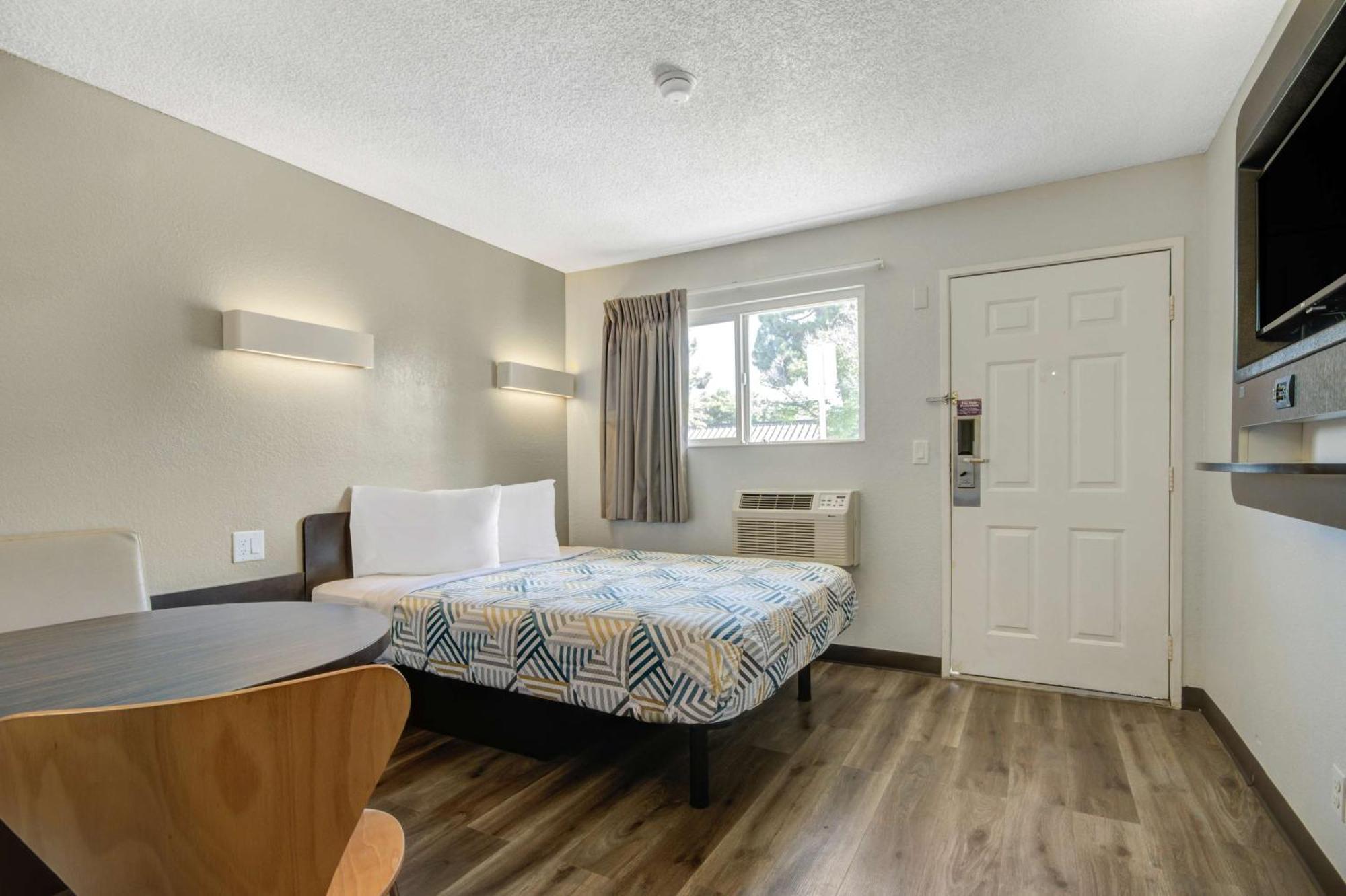 Motel 6-San Jose, Ca - Airport Eksteriør billede