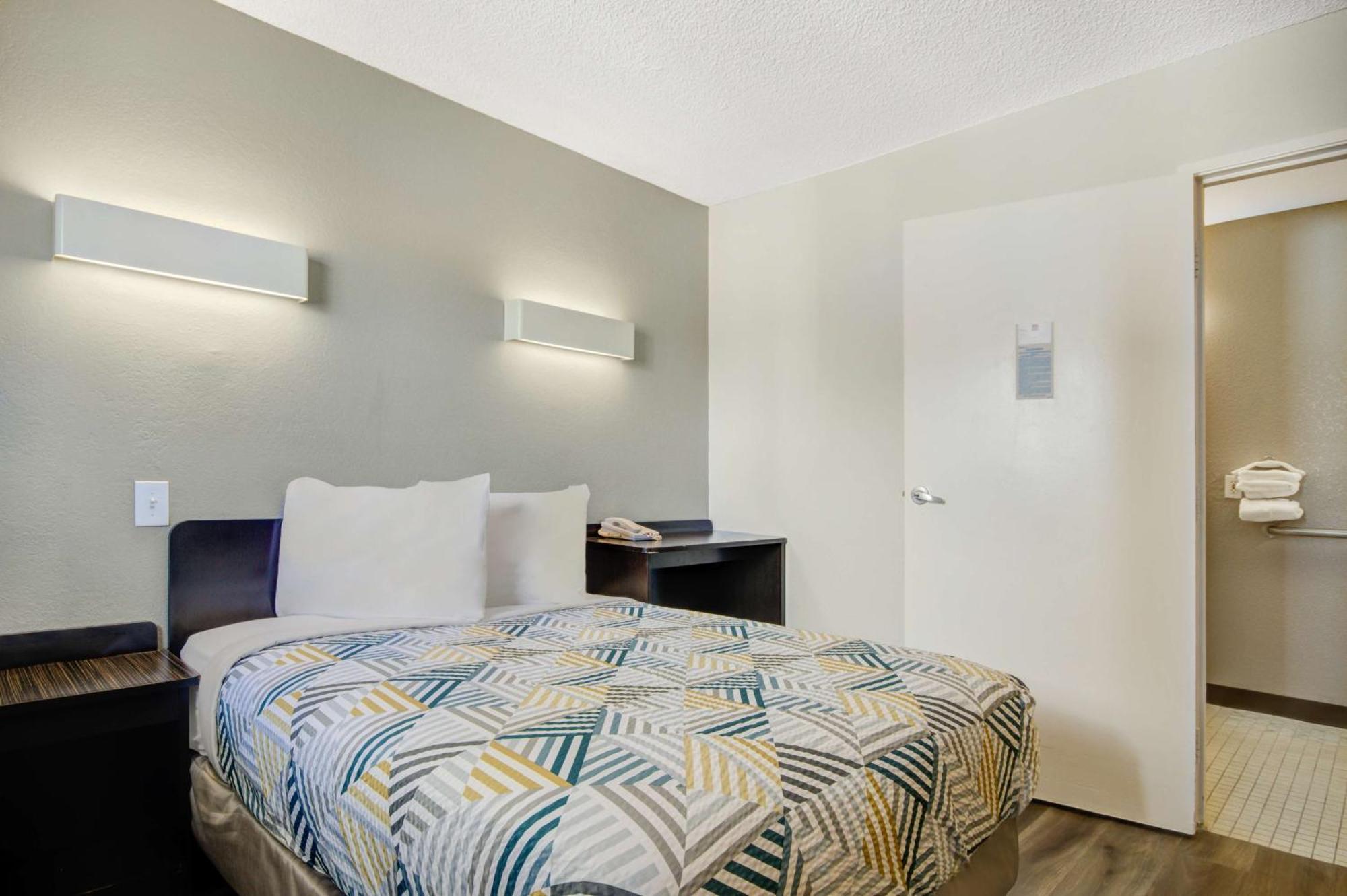Motel 6-San Jose, Ca - Airport Eksteriør billede