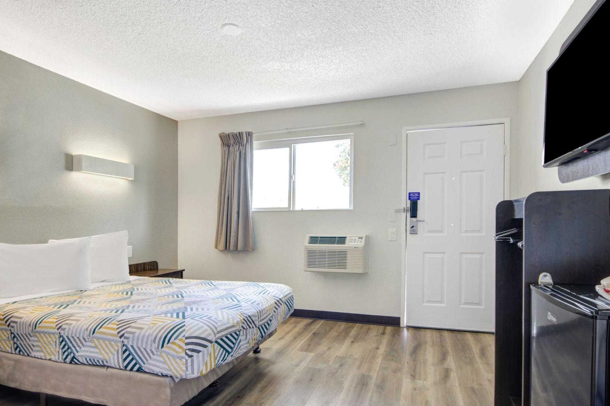 Motel 6-San Jose, Ca - Airport Eksteriør billede