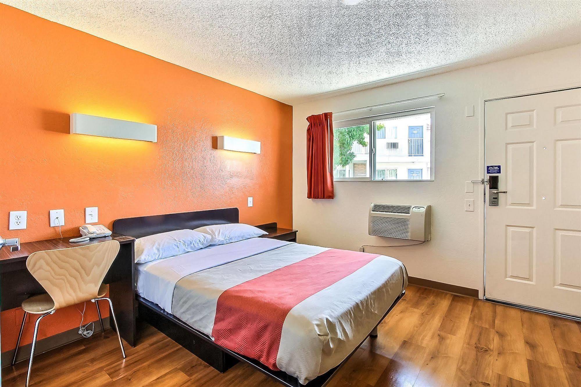 Motel 6-San Jose, Ca - Airport Eksteriør billede