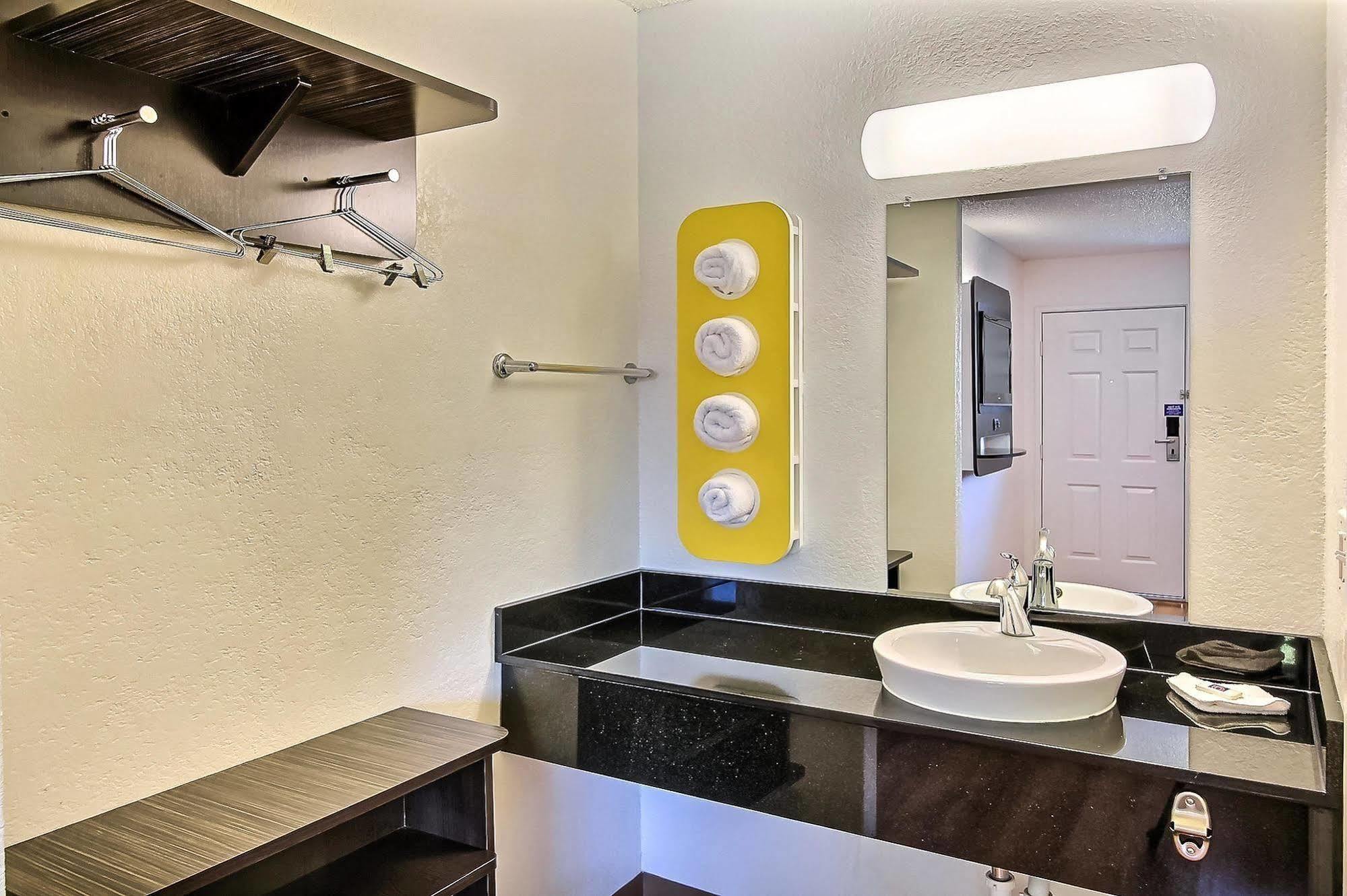Motel 6-San Jose, Ca - Airport Eksteriør billede