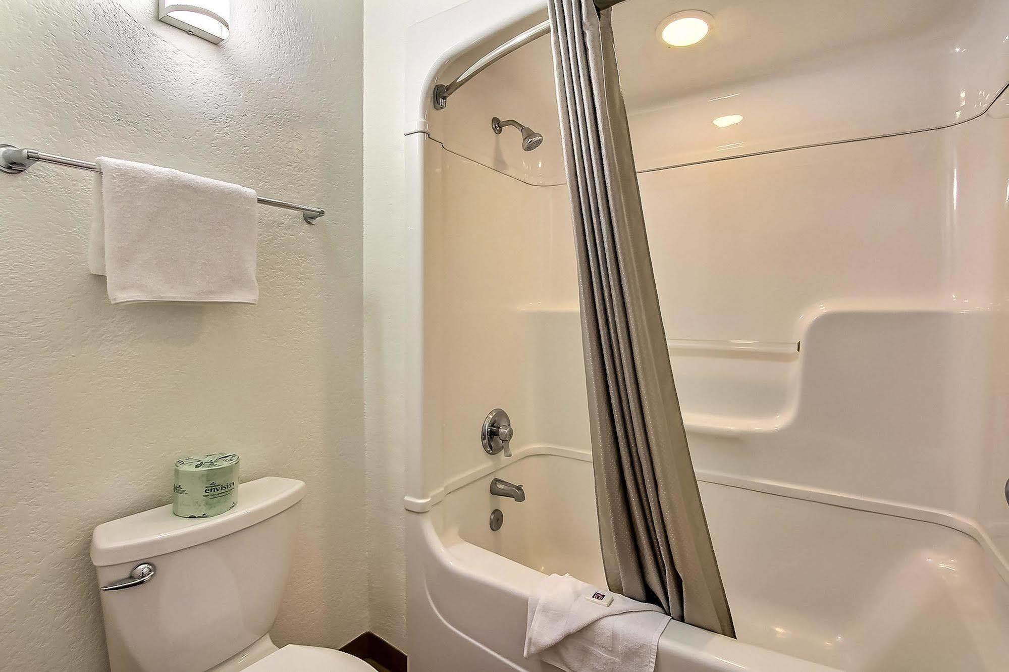 Motel 6-San Jose, Ca - Airport Eksteriør billede